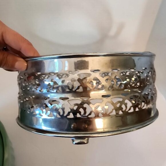 Homer Laughlin Fiesta Kitchen Kraft Round Covered Casserole with Metal Stand - Picture 6 of 9